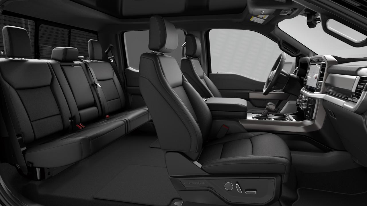 2026 Ford F-150 Lariat Photo5
