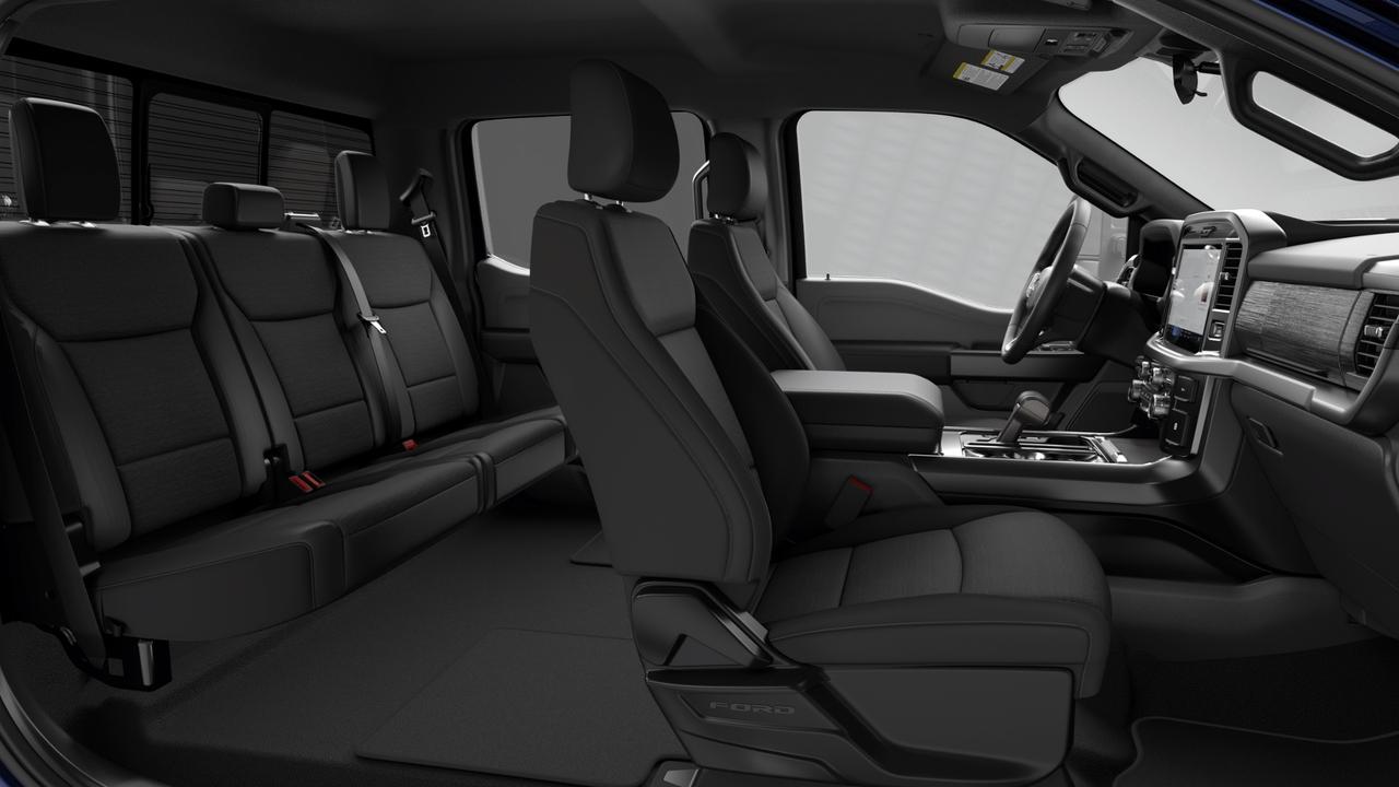 2026 Ford F-150 XLT Photo5