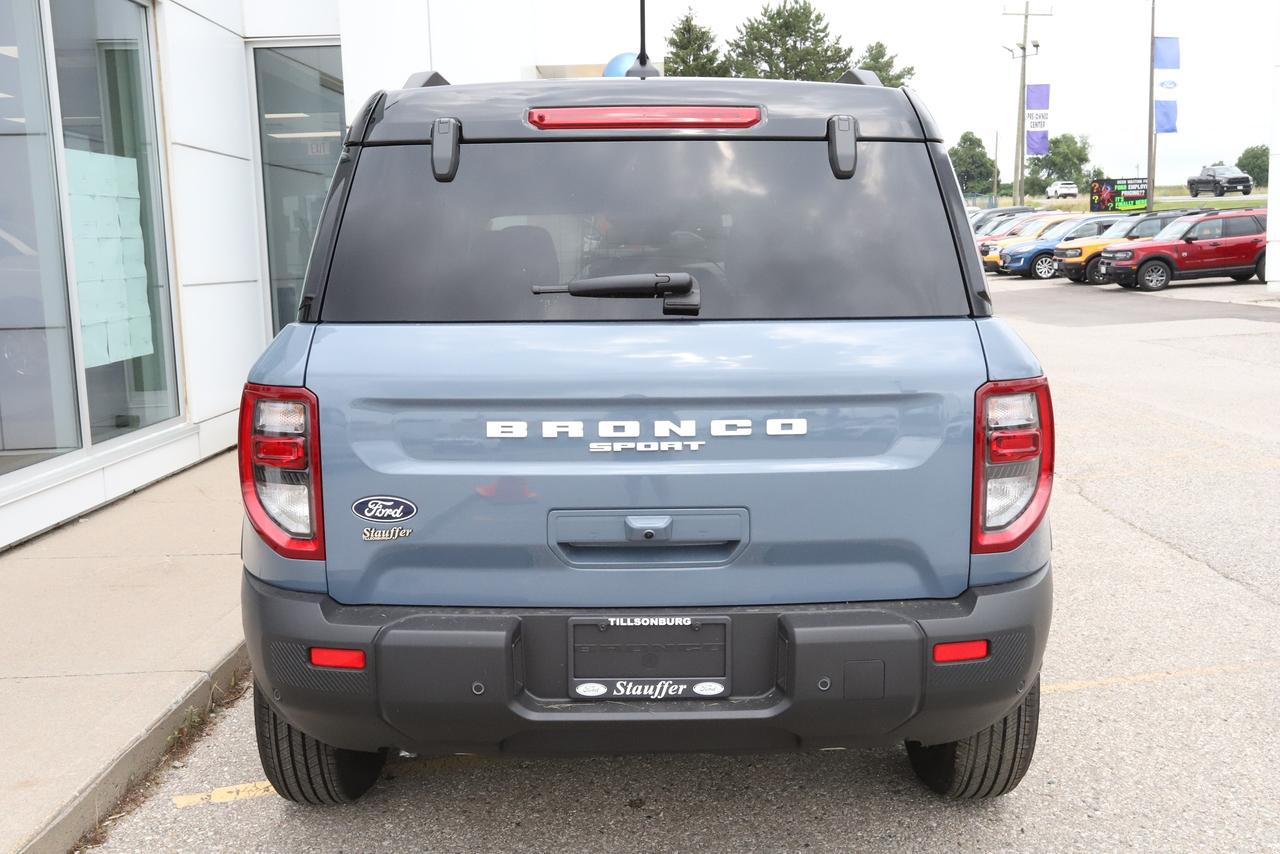 2026 Ford Bronco Sport Outer Banks 4x4 Photo4