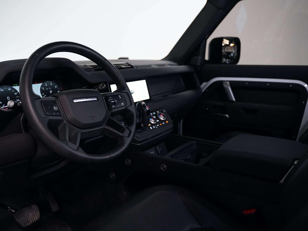 2023 Land Rover Defender X-DYNAMIC | 90 | MERIDIAN | PANO Photo