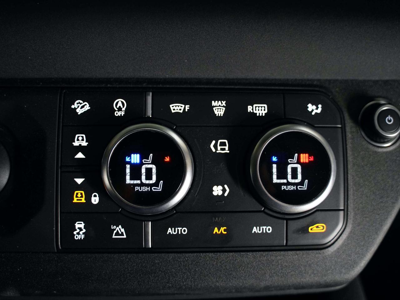 2023 Land Rover Defender X-DYNAMIC | 90 | MERIDIAN | PANO Photo