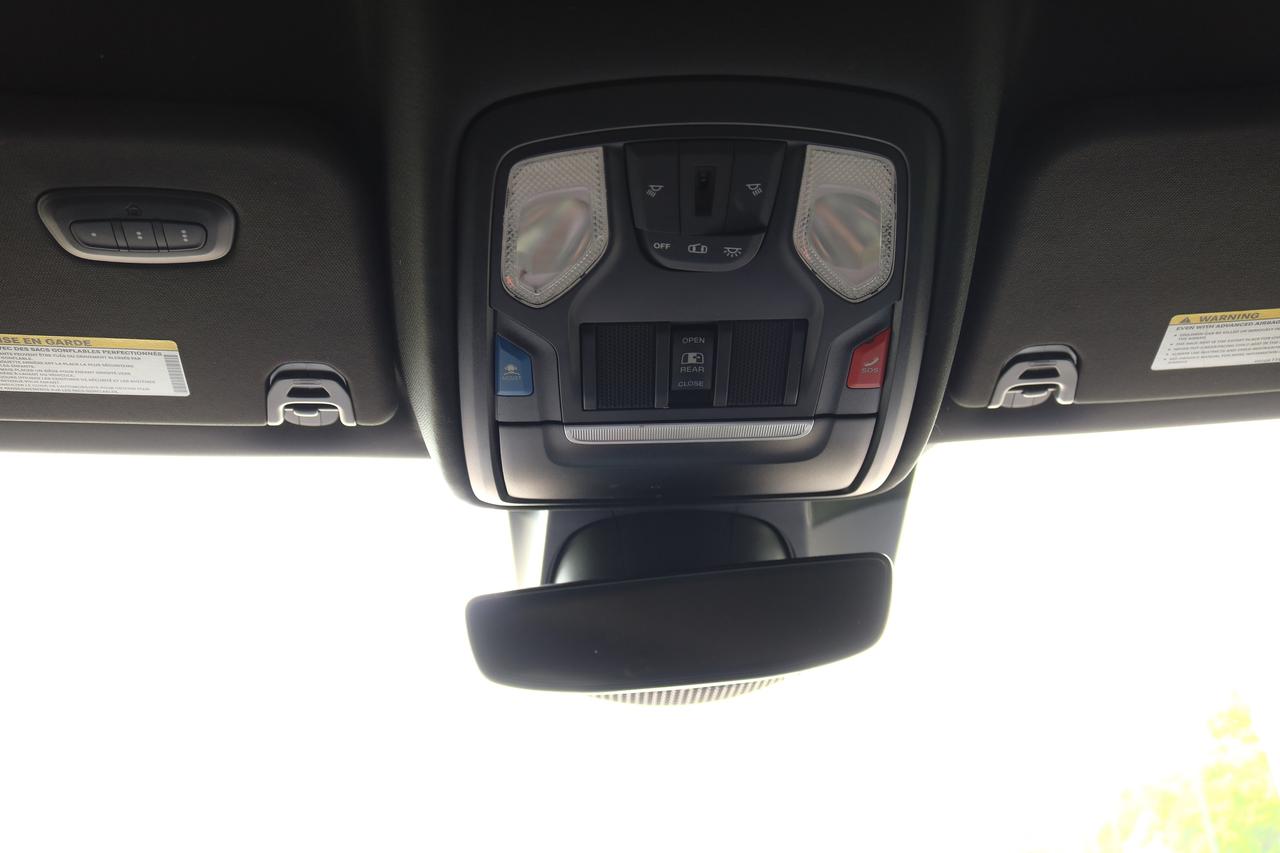 2022 RAM 1500 Rebel 4x4 Crew Cab 5'7  Box | REMOTE START | Photo