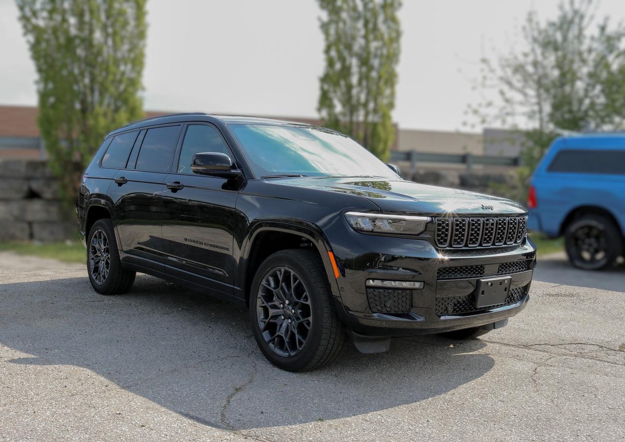 2025 Jeep Grand Cherokee L Summit Reserve 4x4 | SELF DRIVE | MASSAGE SEATS | Photo2