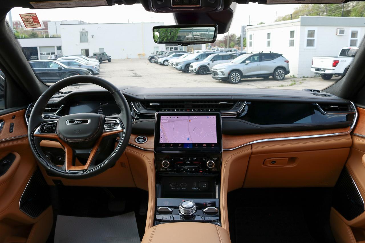 2025 Jeep Grand Cherokee L Summit Reserve 4x4 | SELF DRIVE | MASSAGE SEATS | Photo