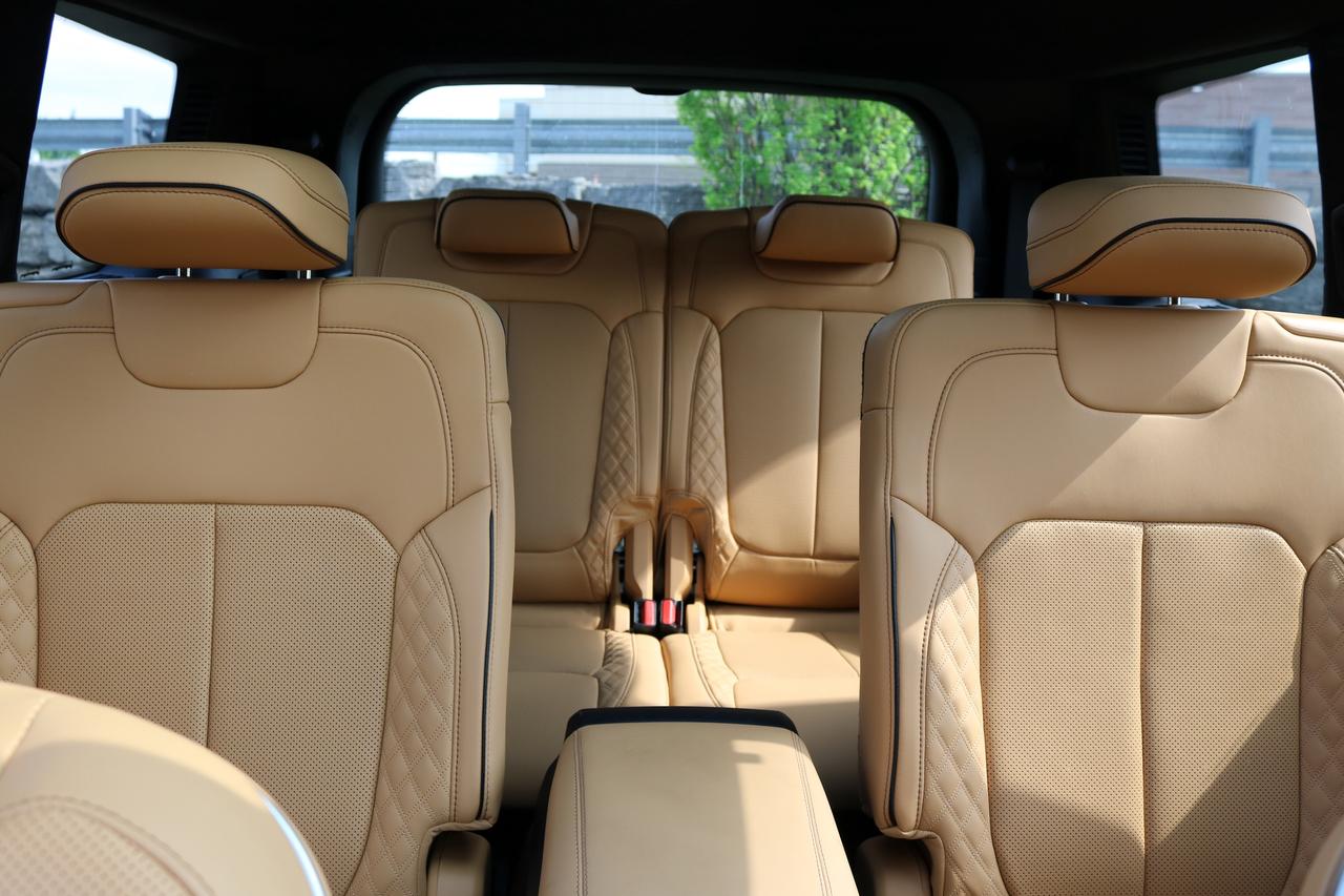 2025 Jeep Grand Cherokee L Summit Reserve 4x4 | SELF DRIVE | MASSAGE SEATS | Photo