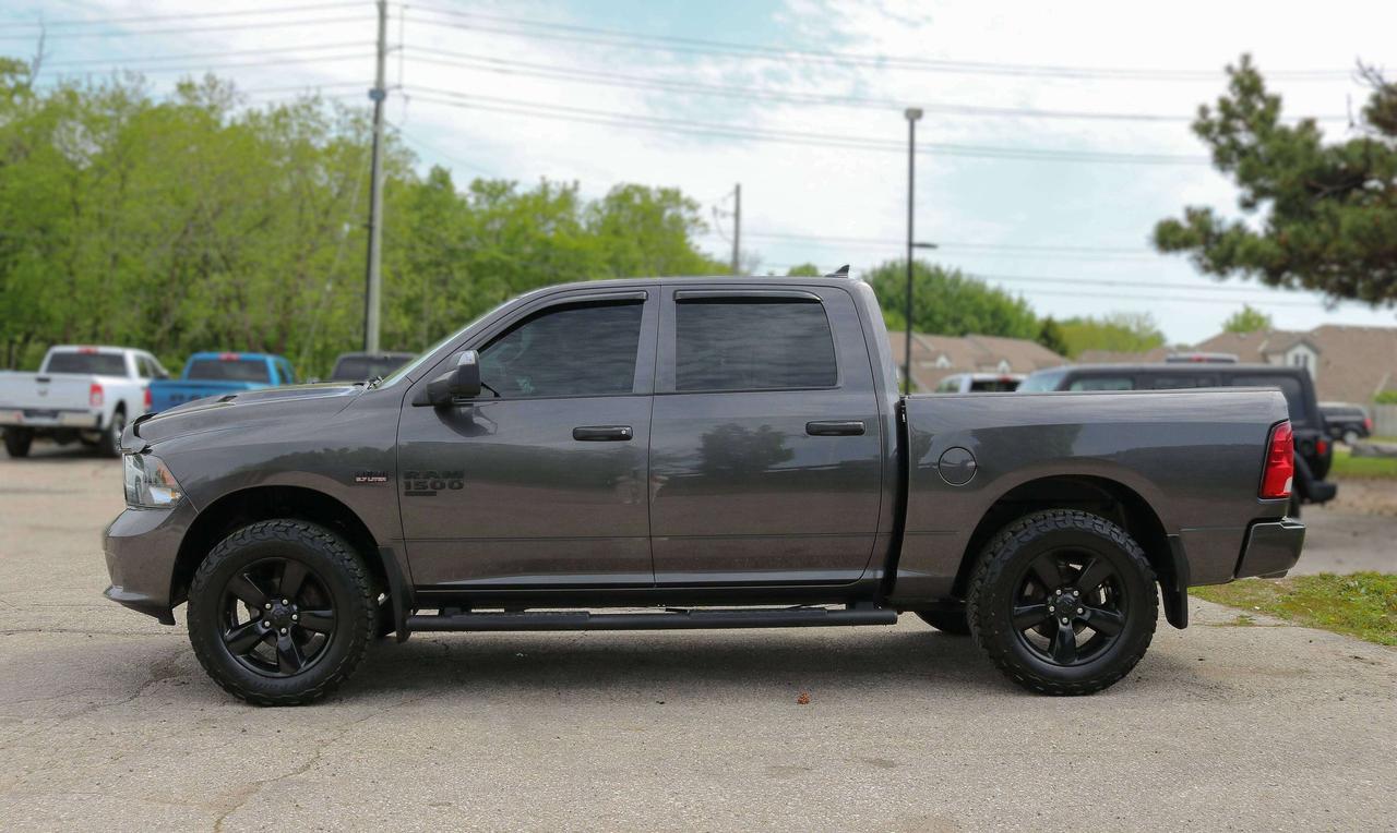 2023 RAM 1500 Classic Express 4x4 Crew Cab 5'7  Box | REMOTE START | Photo