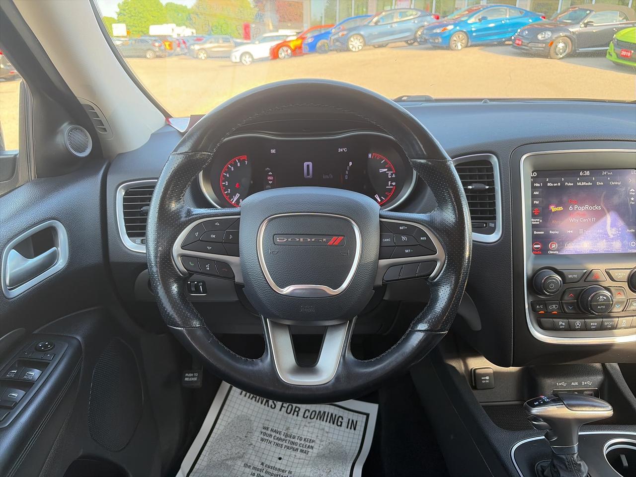 2020 Dodge Durango SXT, CLEAN CARFAX, POWER SEATS, BACK UP CAMERA! Photo