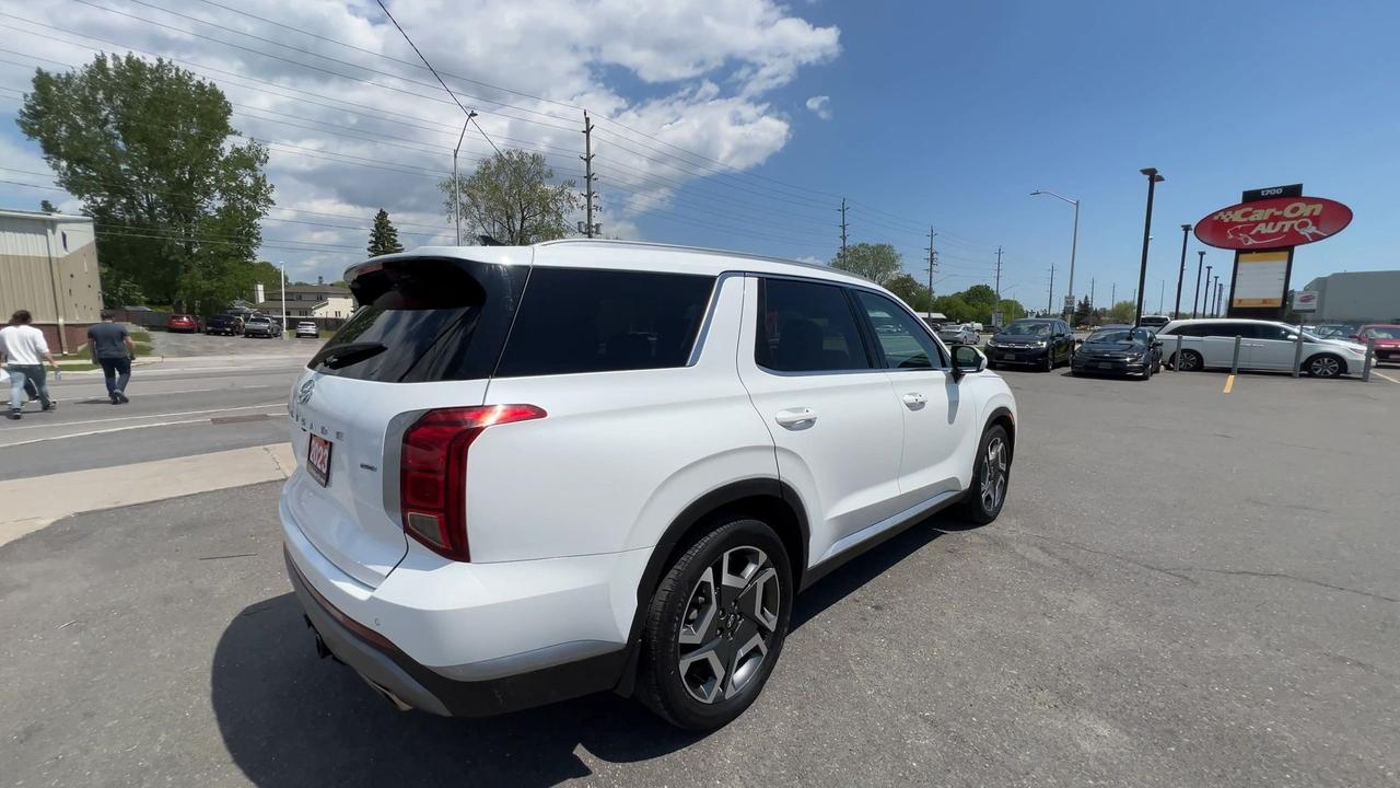 2023 Hyundai PALISADE AWD | 8-PASS | SUNROOF | HTD SEATS | CARPLAY | NAV Photo