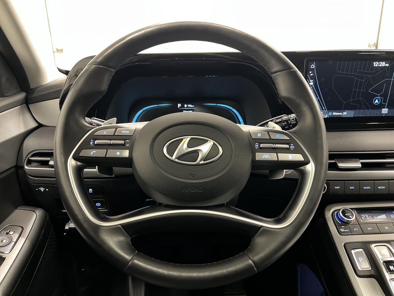 2023 Hyundai PALISADE AWD | 8-PASS | SUNROOF | HTD SEATS | CARPLAY | NAV Photo