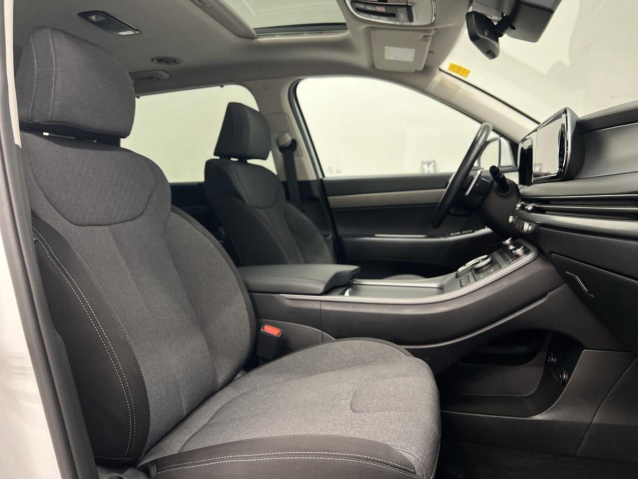 2023 Hyundai PALISADE AWD | 8-PASS | SUNROOF | HTD SEATS | CARPLAY | NAV Photo