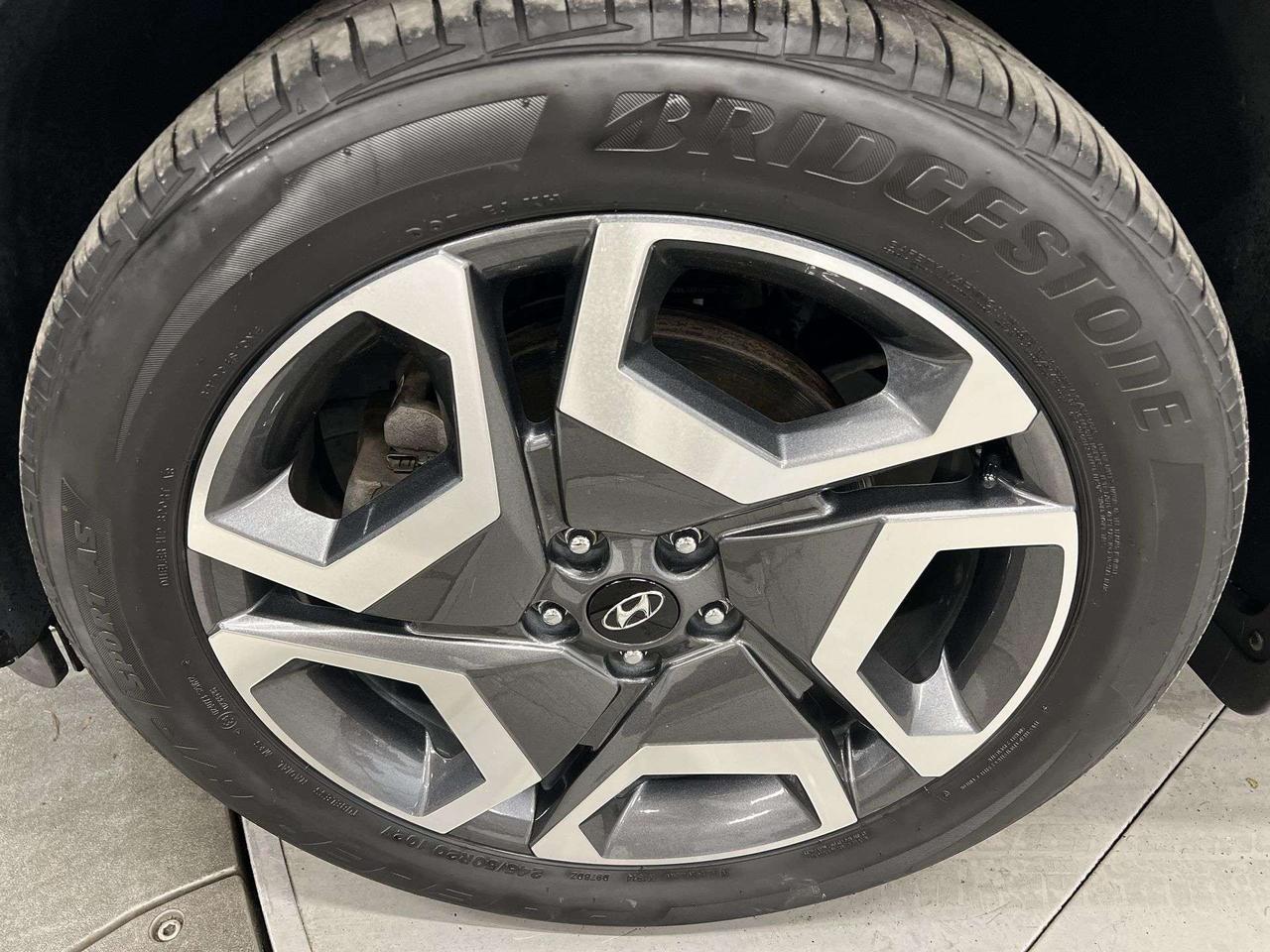 2023 Hyundai PALISADE AWD | 8-PASS | SUNROOF | HTD SEATS | CARPLAY | NAV Photo