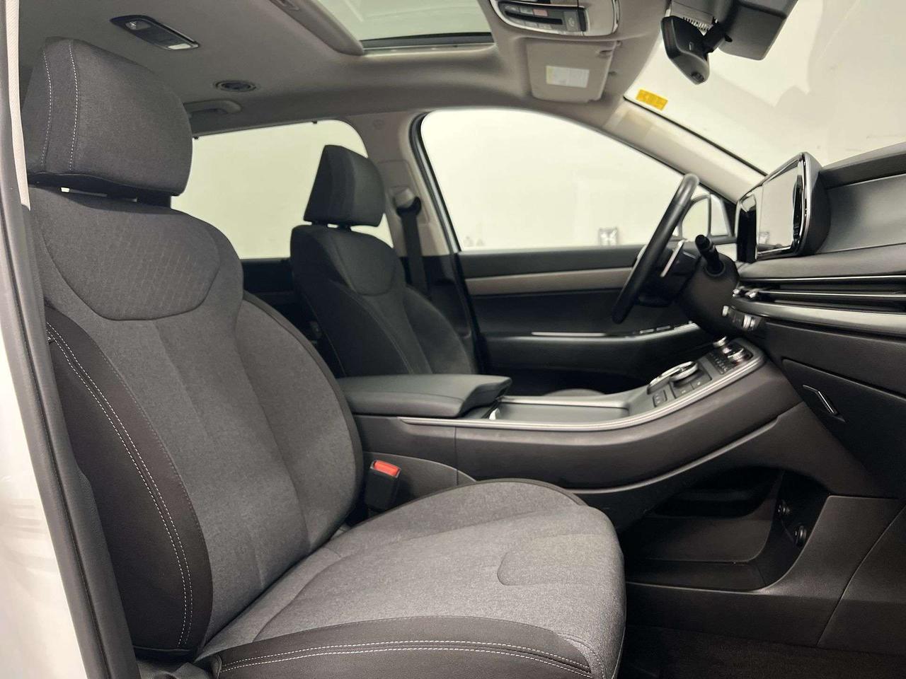 2023 Hyundai PALISADE AWD | 8-PASS | SUNROOF | HTD SEATS | CARPLAY | NAV Photo