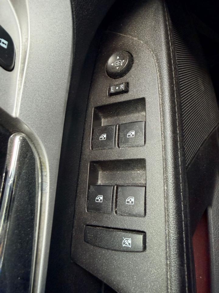 2016 Chevrolet Equinox LS Front-wheel Drive Automatic Photo