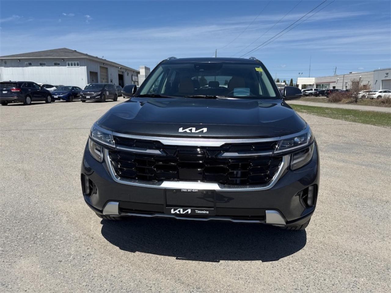 2026 Kia Seltos SX  Heads Up Display - $278 B/W Photo