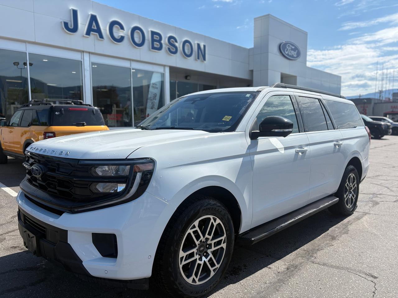 2025 Ford Expedition Active Max Photo0