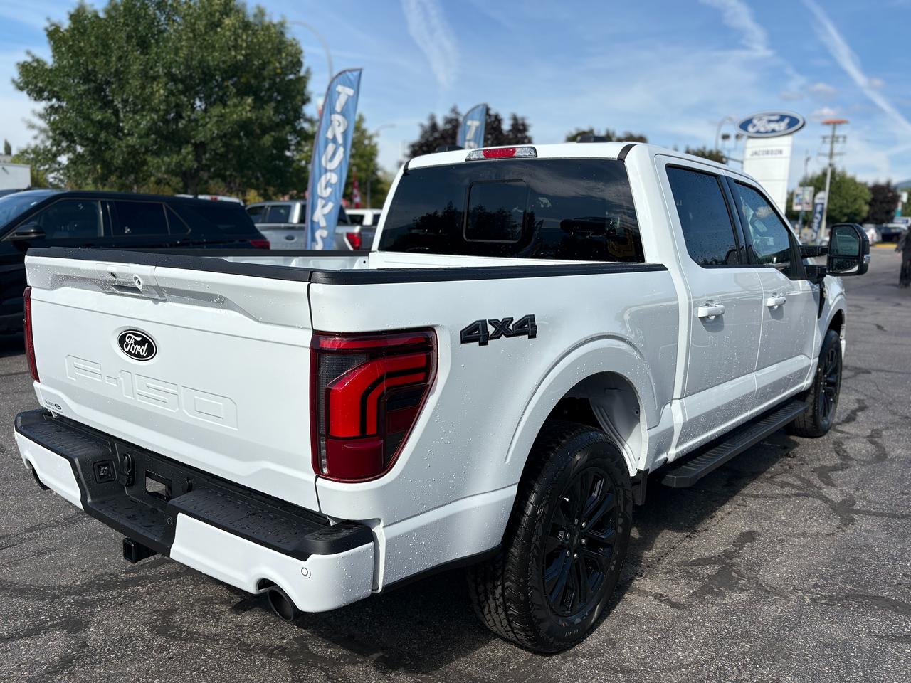 2026 Ford F-150 Lariat Photo4