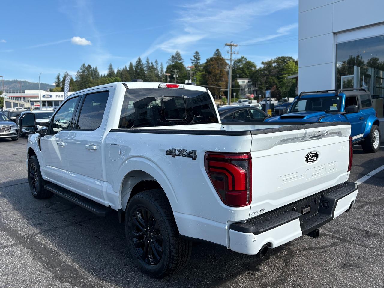 2026 Ford F-150 Lariat Photo2