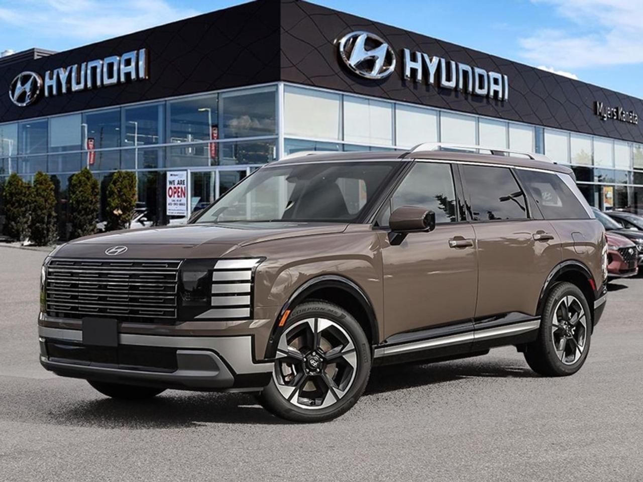 2026 Hyundai Palisade Hybrid Luxury 7-Passenger  - $206.90 /Wk Photo