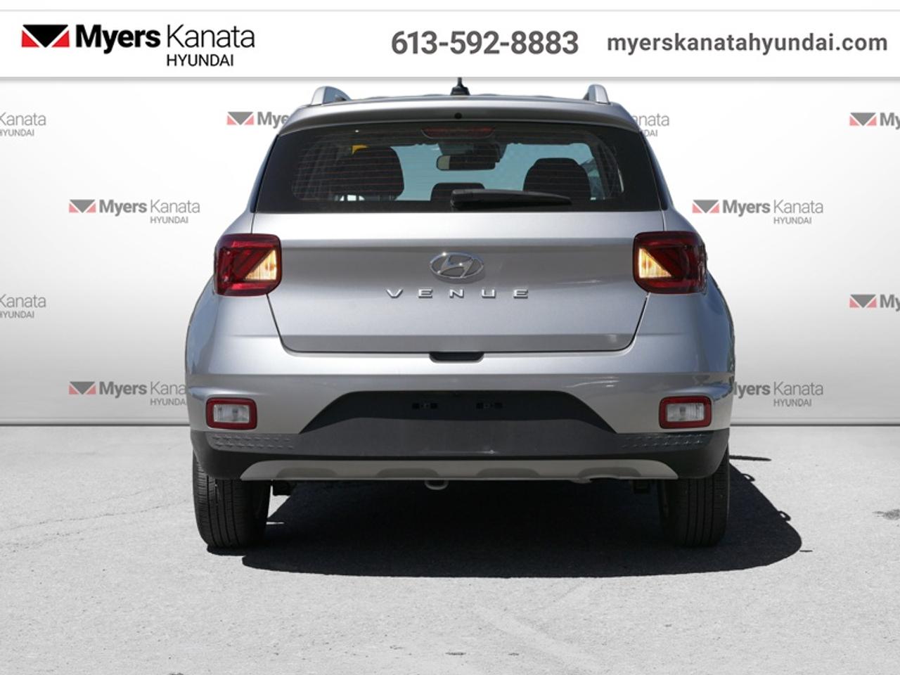 2025 Hyundai Venue Preferred IVT  - Heated Seats Photo