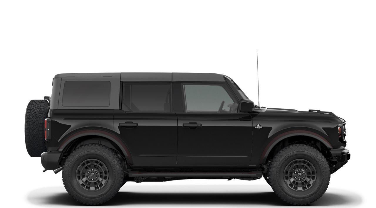 2026 Ford Bronco Outer Banks Photo4