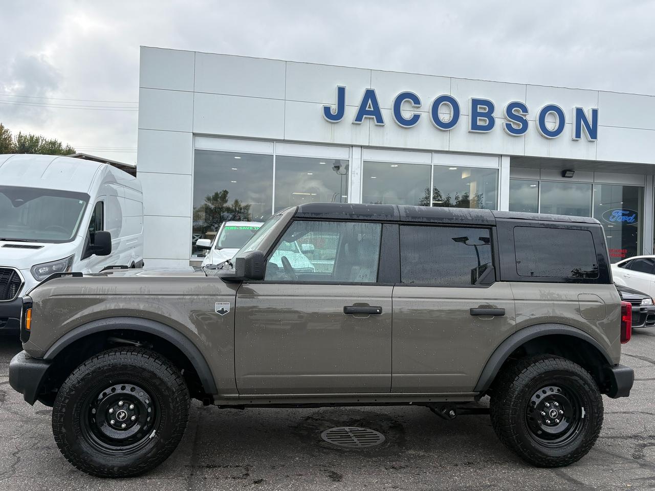 2026 Ford Bronco Big Bend Photo1