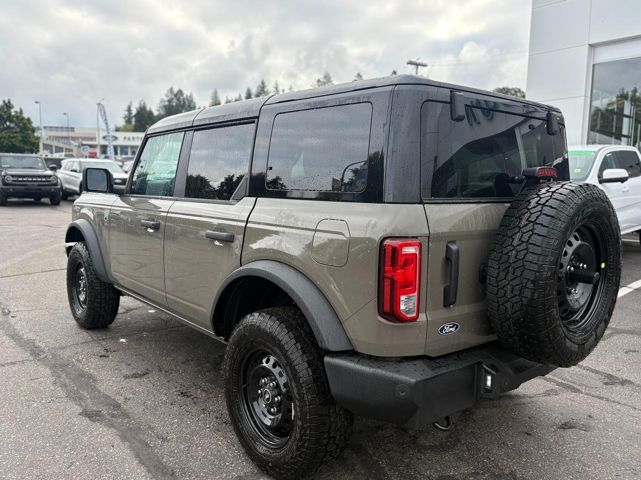 2026 Ford Bronco Big Bend Photo2