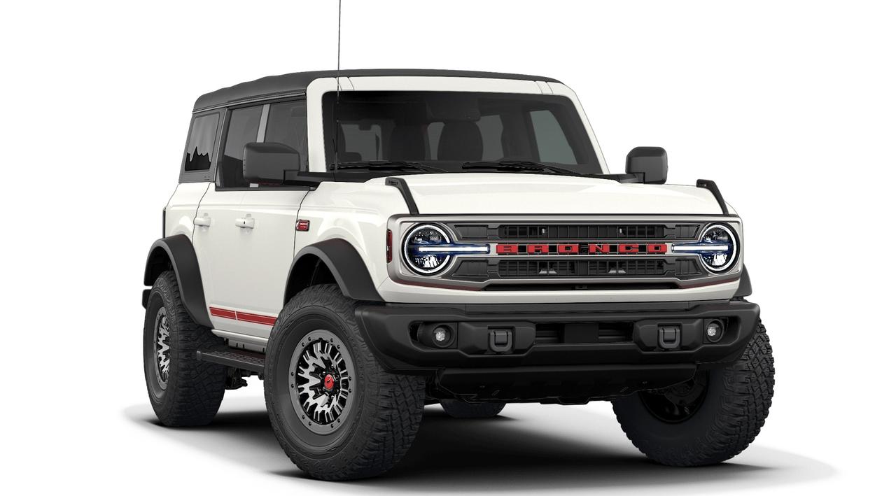 2026 Ford Bronco Outer Banks® Photo3