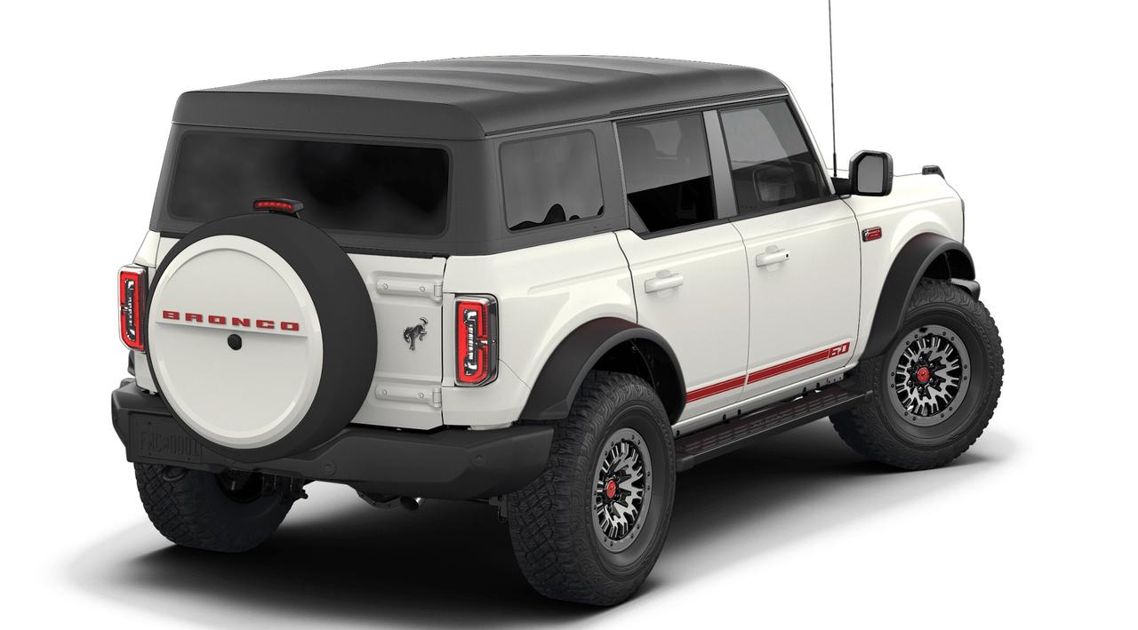 2026 Ford Bronco Outer Banks® Photo2