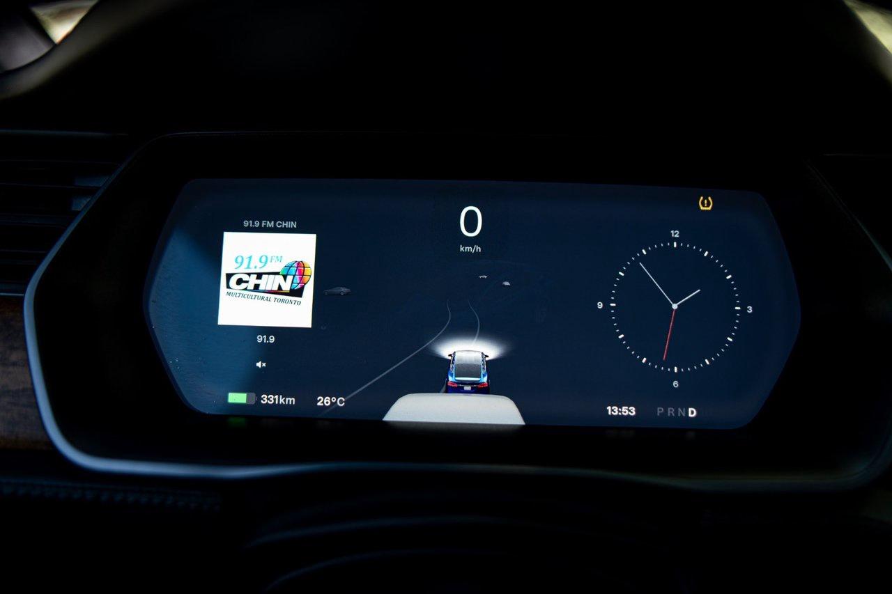2020 Tesla Model X LONG RANGE AWD Photo