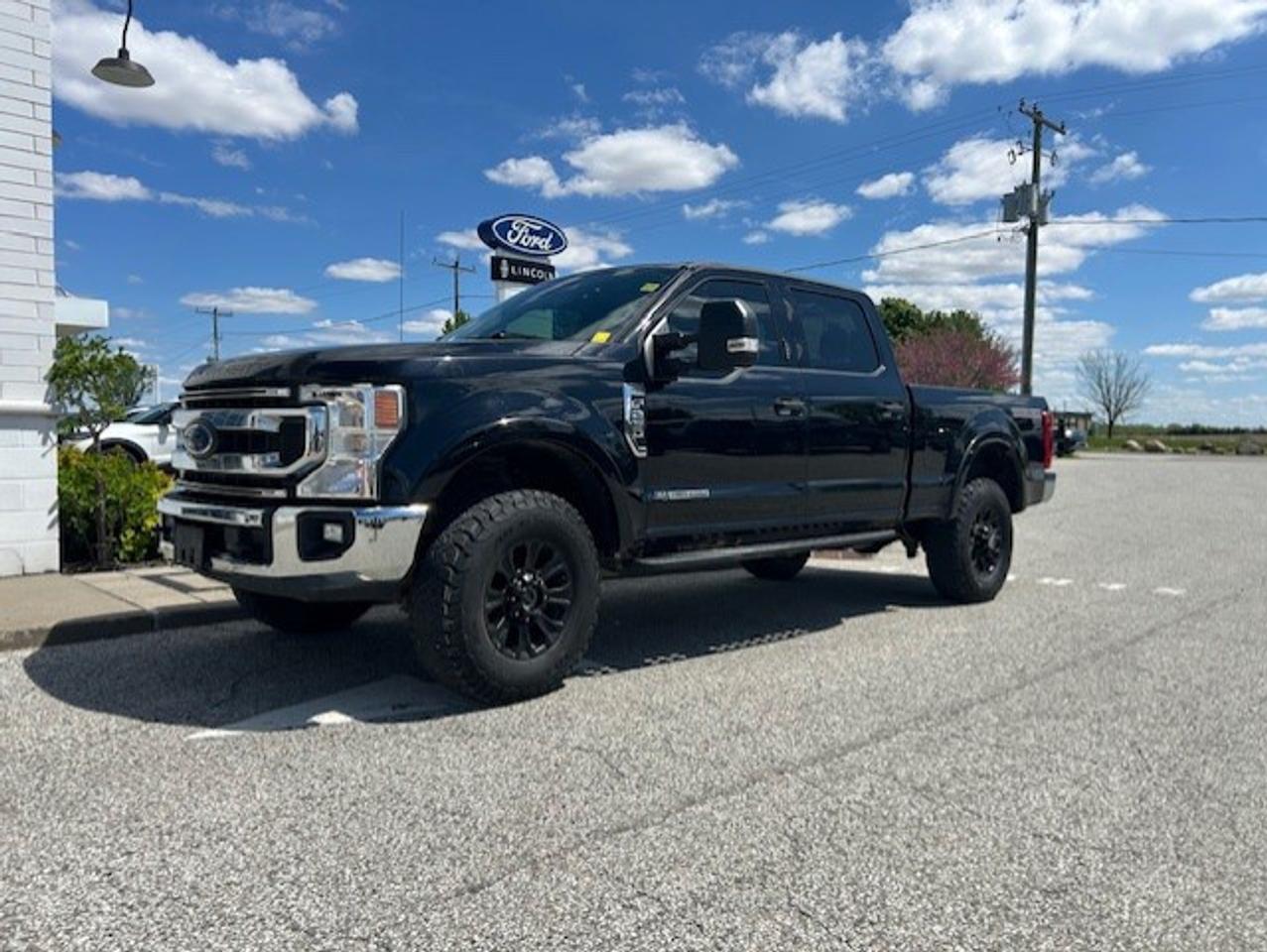 2020 Ford F-250 Super Duty SRW XLT 4WD CREW CAB 6.75' BOX Photo