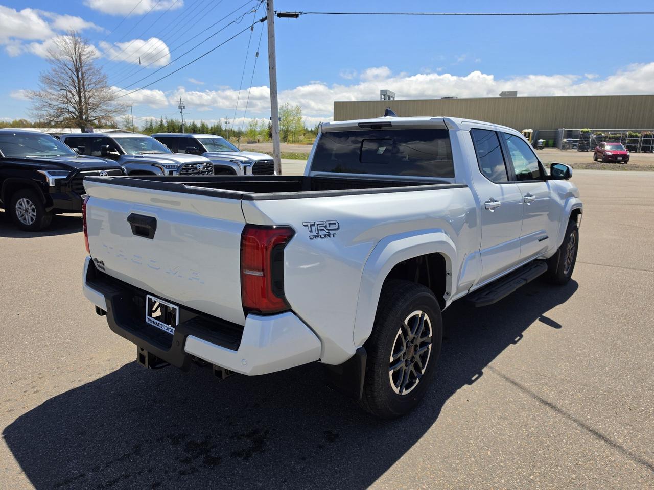 2026 Toyota Tacoma TRD SPORT PREMIUM - PREMIUM CO Photo4