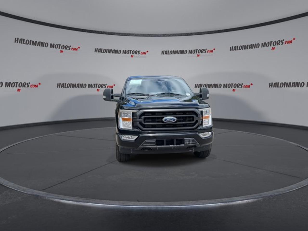 2022 Ford F-150 XLT SuperCrew 4WD | One Owner | No Accidents Photo