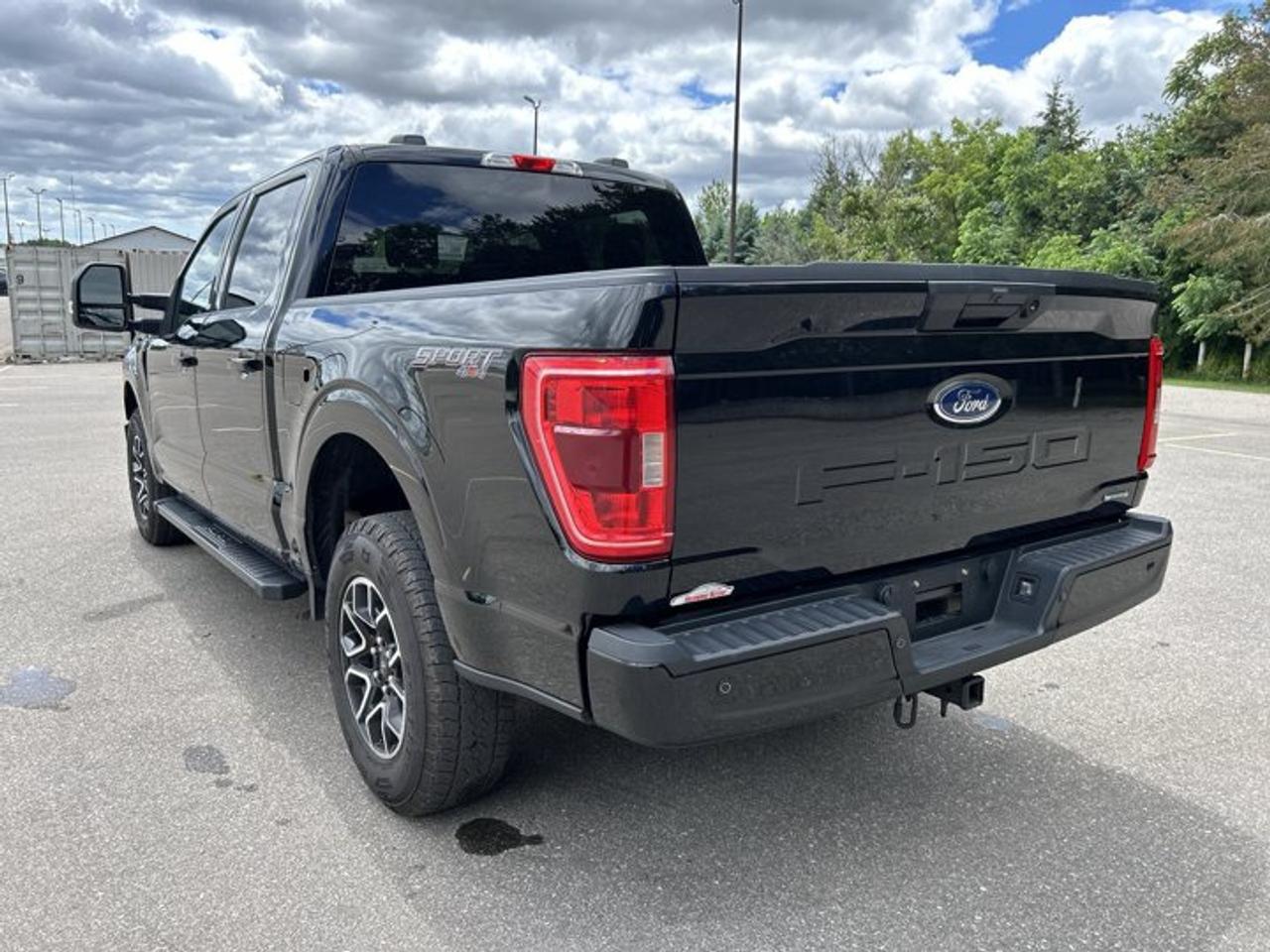 2022 Ford F-150 XLT SuperCrew 4WD | One Owner | No Accidents Photo