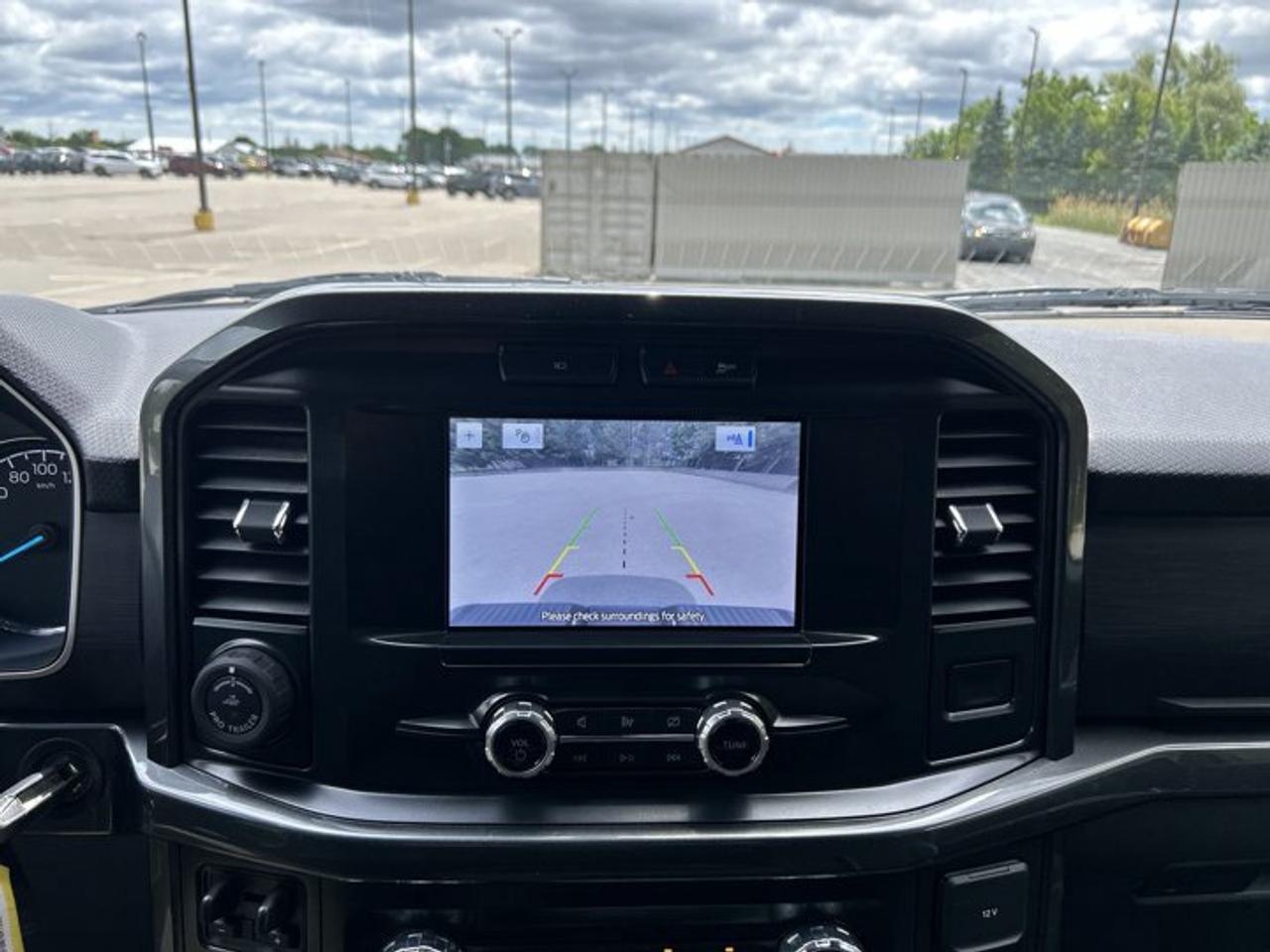 2022 Ford F-150 XLT SuperCrew 4WD | One Owner | No Accidents Photo