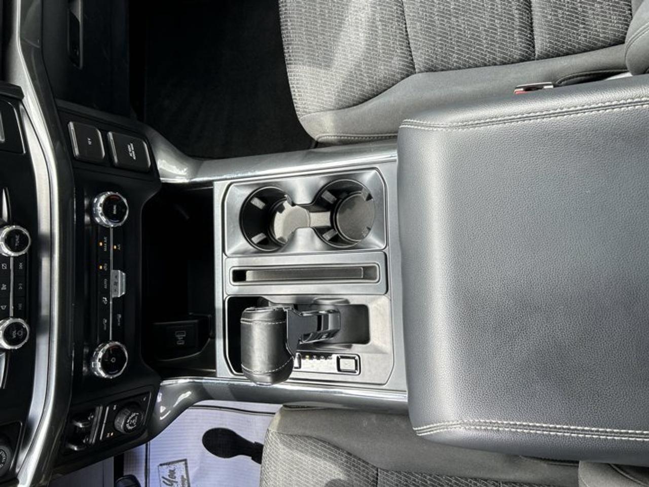 2022 Ford F-150 XLT SuperCrew 4WD | One Owner | No Accidents Photo