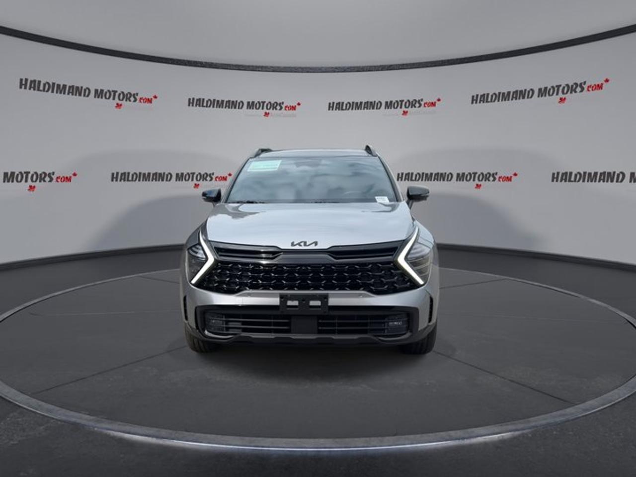 2025 Kia Sportage X-Line Limited AWD | One Owner | No Accidents | 360 Camera Photo2