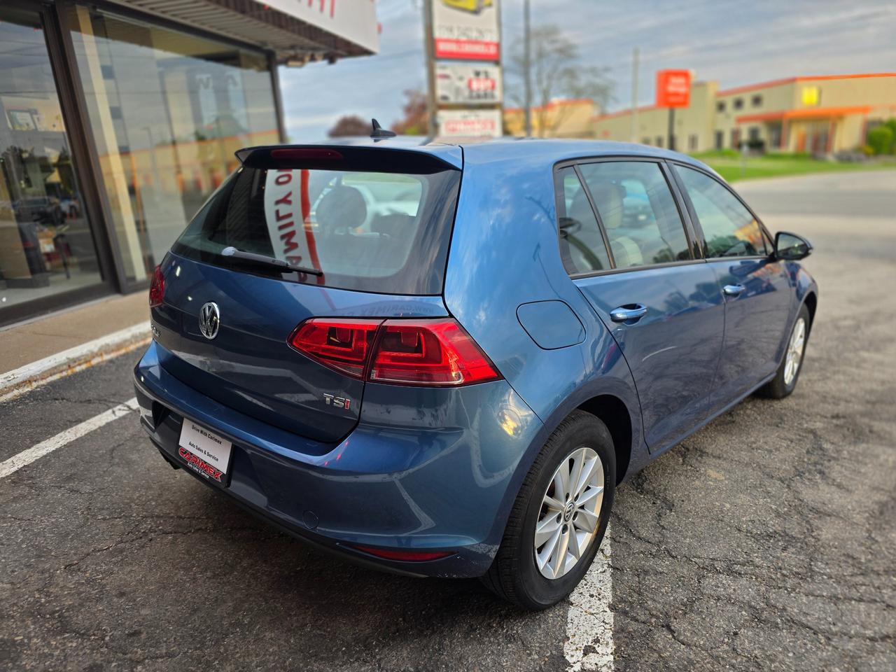 2017 Volkswagen Golf 1.8 TSI Trendline LOW KMS | ACCIDENT FREE | EXCELLENT SERVICE Photo4