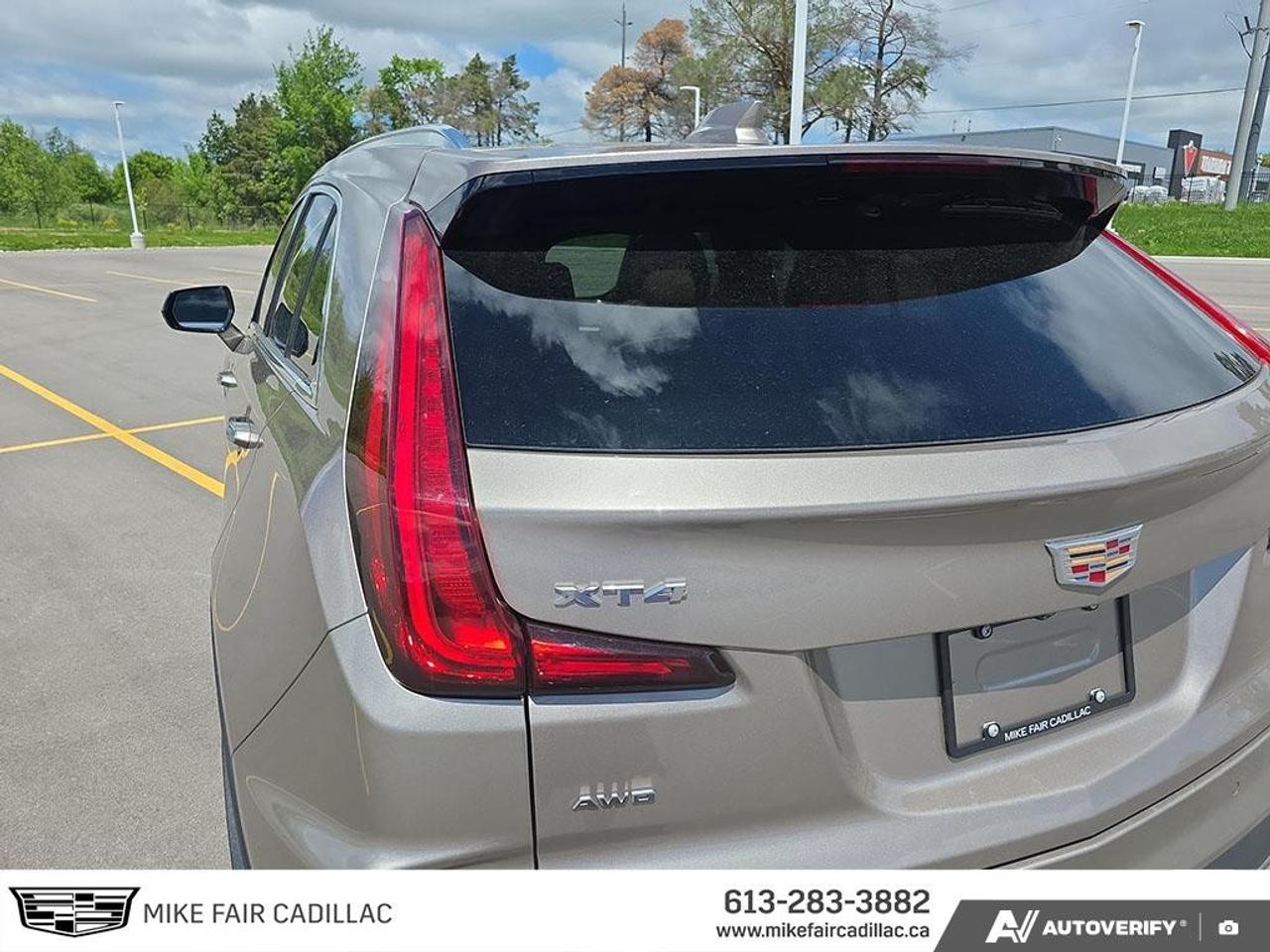 2024 Cadillac XT4 AWD 4dr Premium Luxury Photo