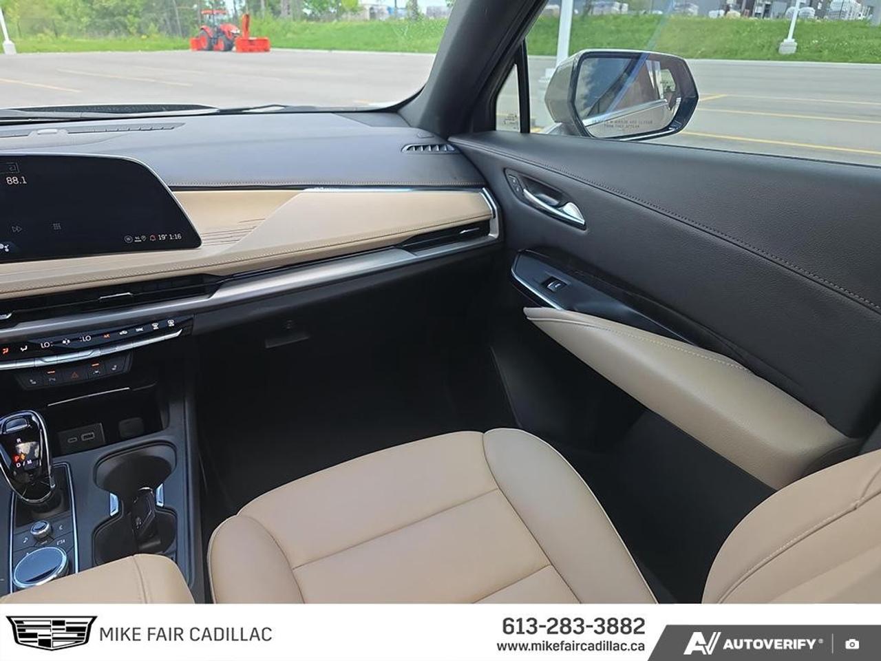 2024 Cadillac XT4 AWD 4dr Premium Luxury Photo