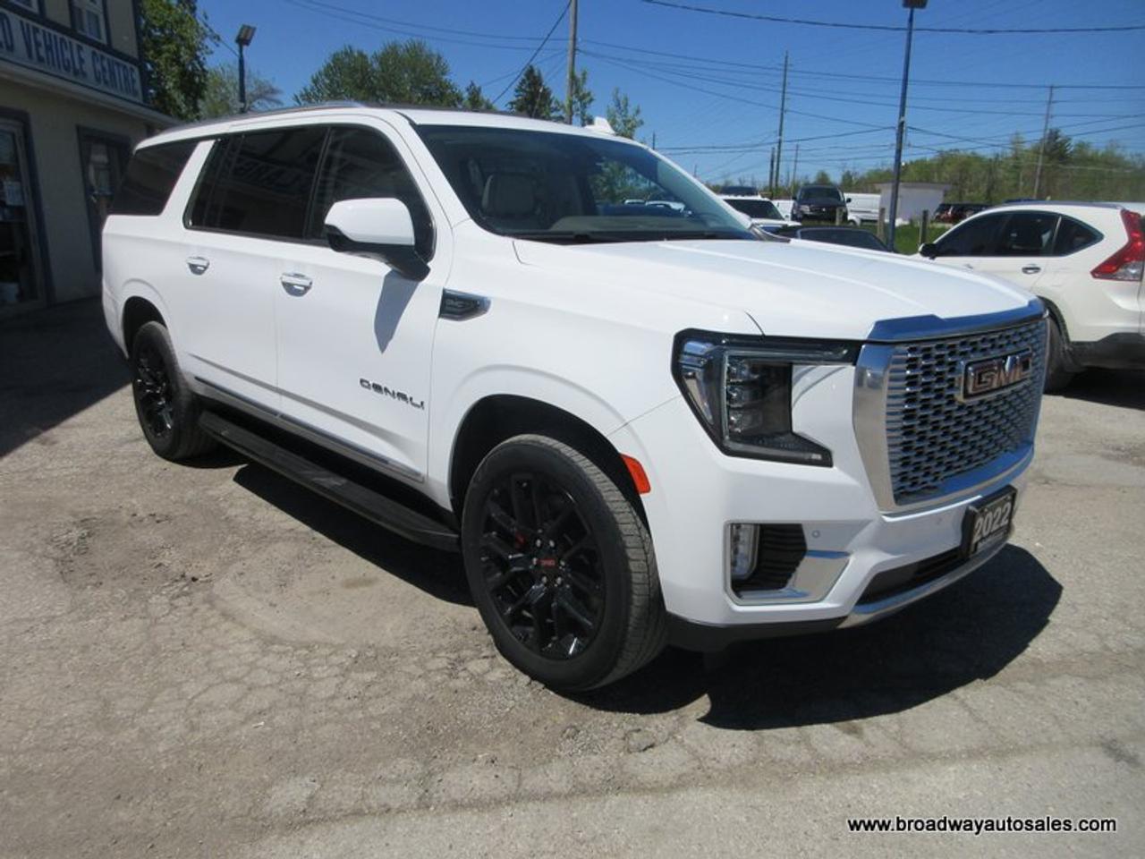 2022 GMC Yukon XL LOADED DENALI-VERSION 7 PASSENGER 6.2L - V8.. 4X4.. CAPTAINS.. 3RD ROW.. PANORAMIC SUNROOF.. LEATHER.. HEATED SEATS & WHEEL.. BACK-UP CAMERA.. Photo