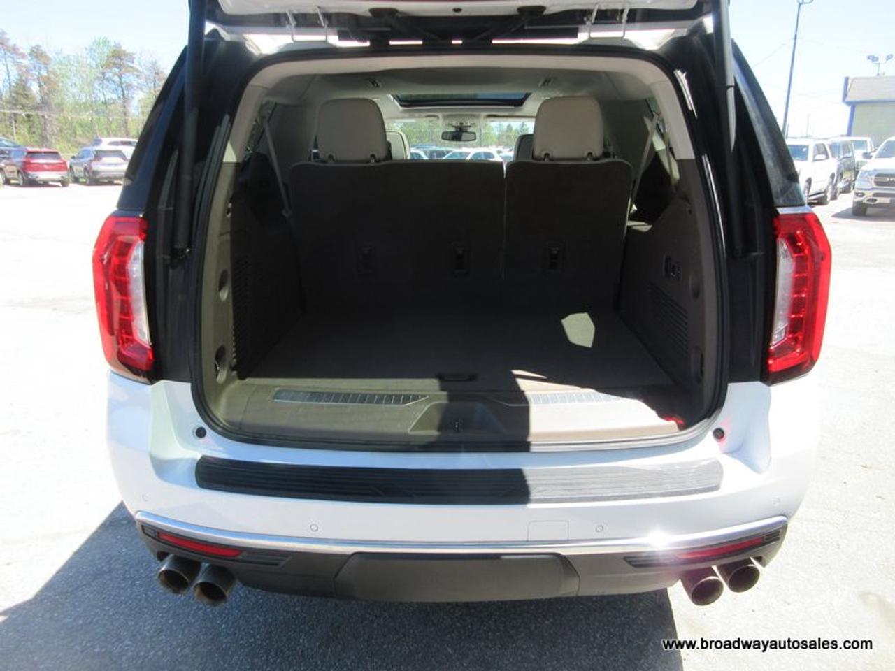 2022 GMC Yukon XL LOADED DENALI-VERSION 7 PASSENGER 6.2L - V8.. 4X4.. CAPTAINS.. 3RD ROW.. PANORAMIC SUNROOF.. LEATHER.. HEATED SEATS & WHEEL.. BACK-UP CAMERA.. Photo