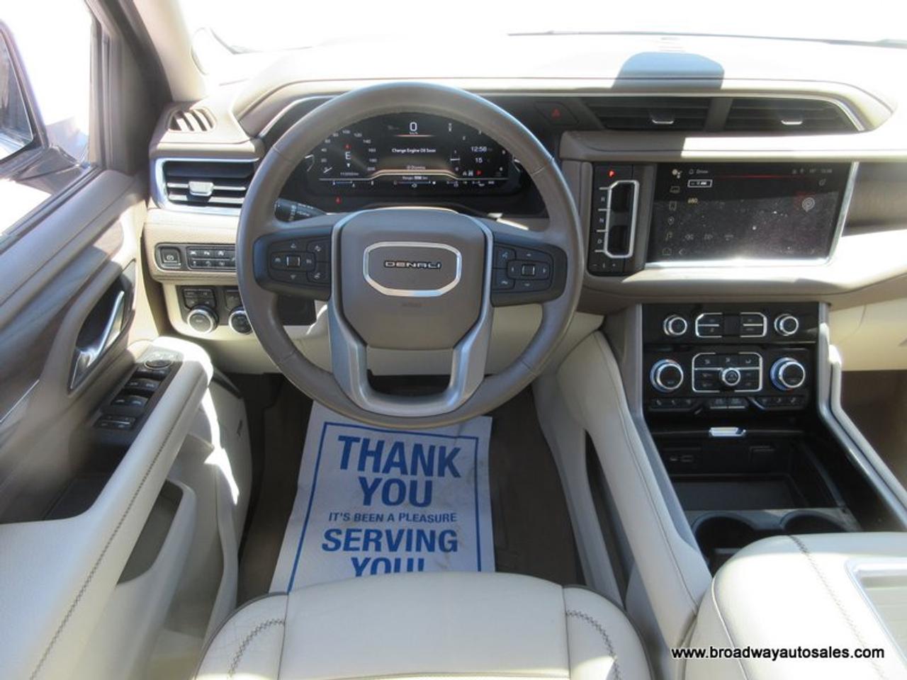 2022 GMC Yukon XL LOADED DENALI-VERSION 7 PASSENGER 6.2L - V8.. 4X4.. CAPTAINS.. 3RD ROW.. PANORAMIC SUNROOF.. LEATHER.. HEATED SEATS & WHEEL.. BACK-UP CAMERA.. Photo