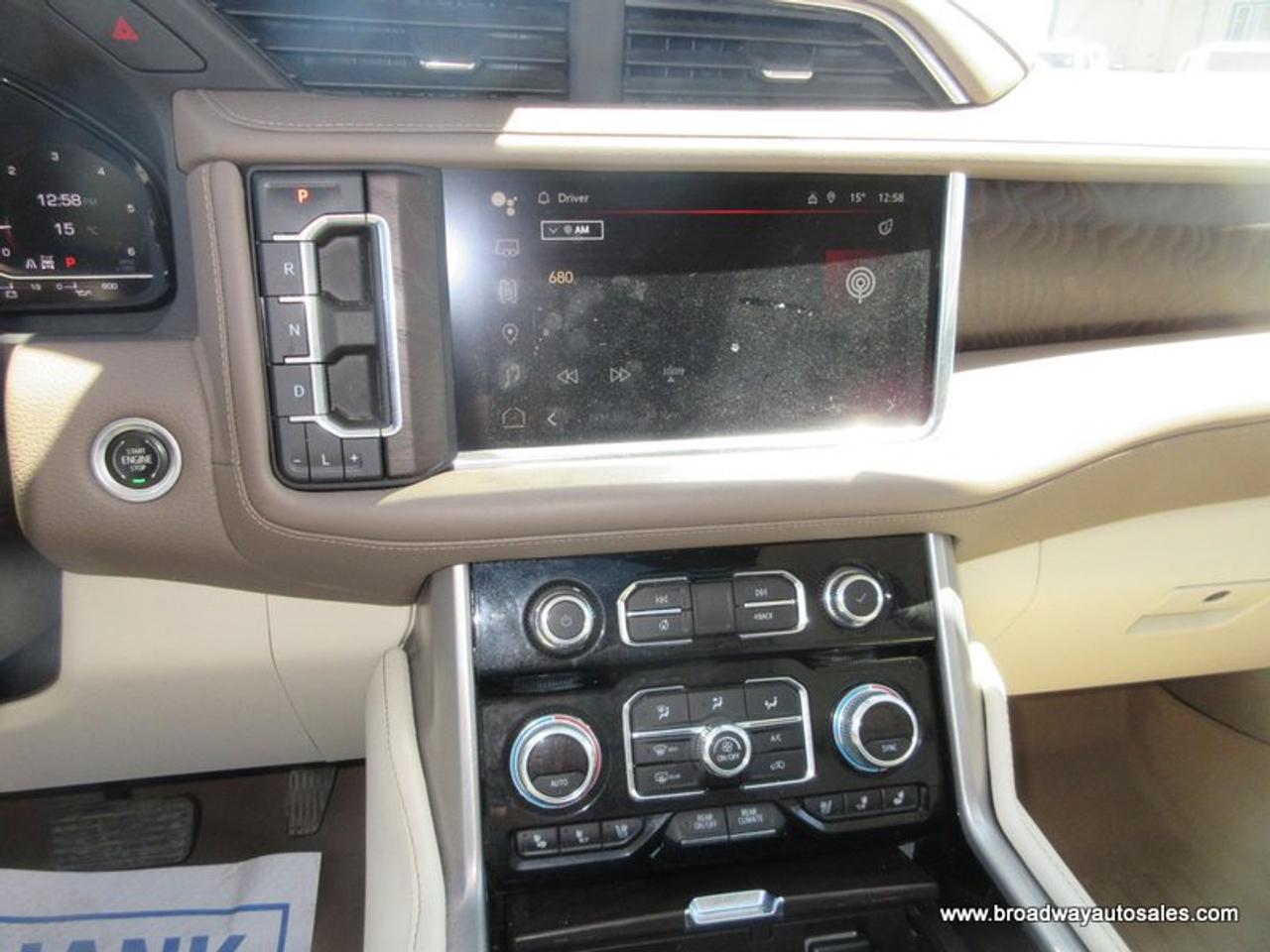 2022 GMC Yukon XL LOADED DENALI-VERSION 7 PASSENGER 6.2L - V8.. 4X4.. CAPTAINS.. 3RD ROW.. PANORAMIC SUNROOF.. LEATHER.. HEATED SEATS & WHEEL.. BACK-UP CAMERA.. Photo