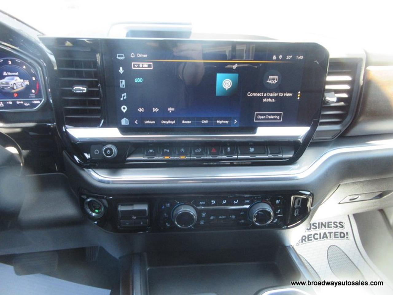 2024 Chevrolet Silverado 1500 LIKE NEW HIGH-COUNTRY-VERSION 5 PASSENGER 3.0L - DURAMAX.. 4X4.. CREW-CAB.. SHORTY.. POWER SUNROOF.. LEATHER.. HEATED SEATS & WHEEL.. BOSE AUDIO.. Photo