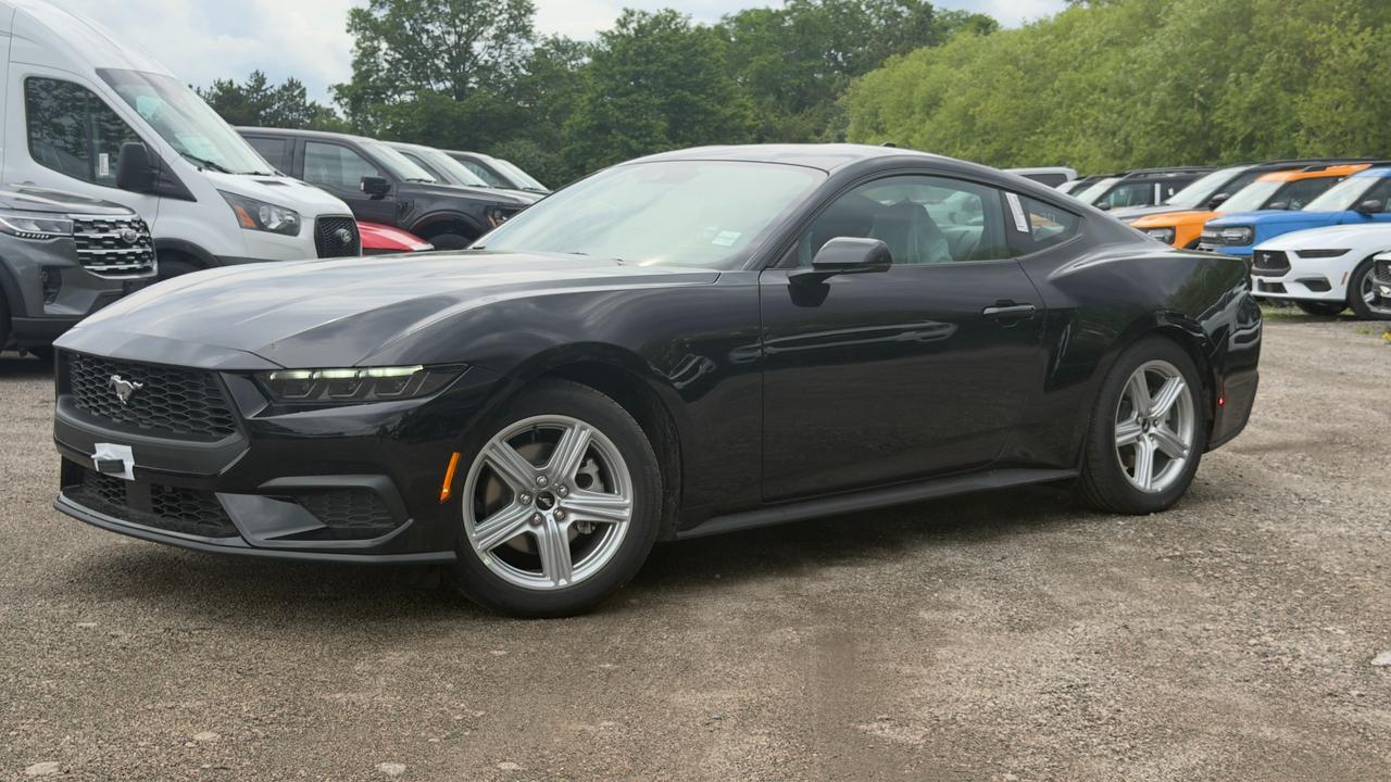 2026 Ford Mustang EcoBoost Premium Fastback Photo