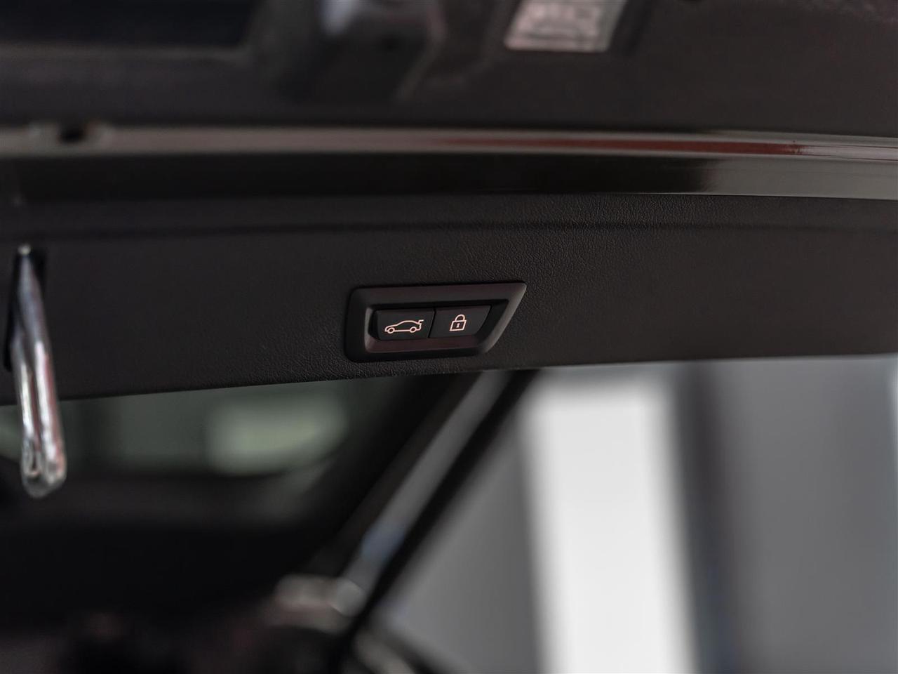2020 BMW X6 M50i|Individual Interior|M Aerodynamics|Carbon Interior|Laser Lights Photo