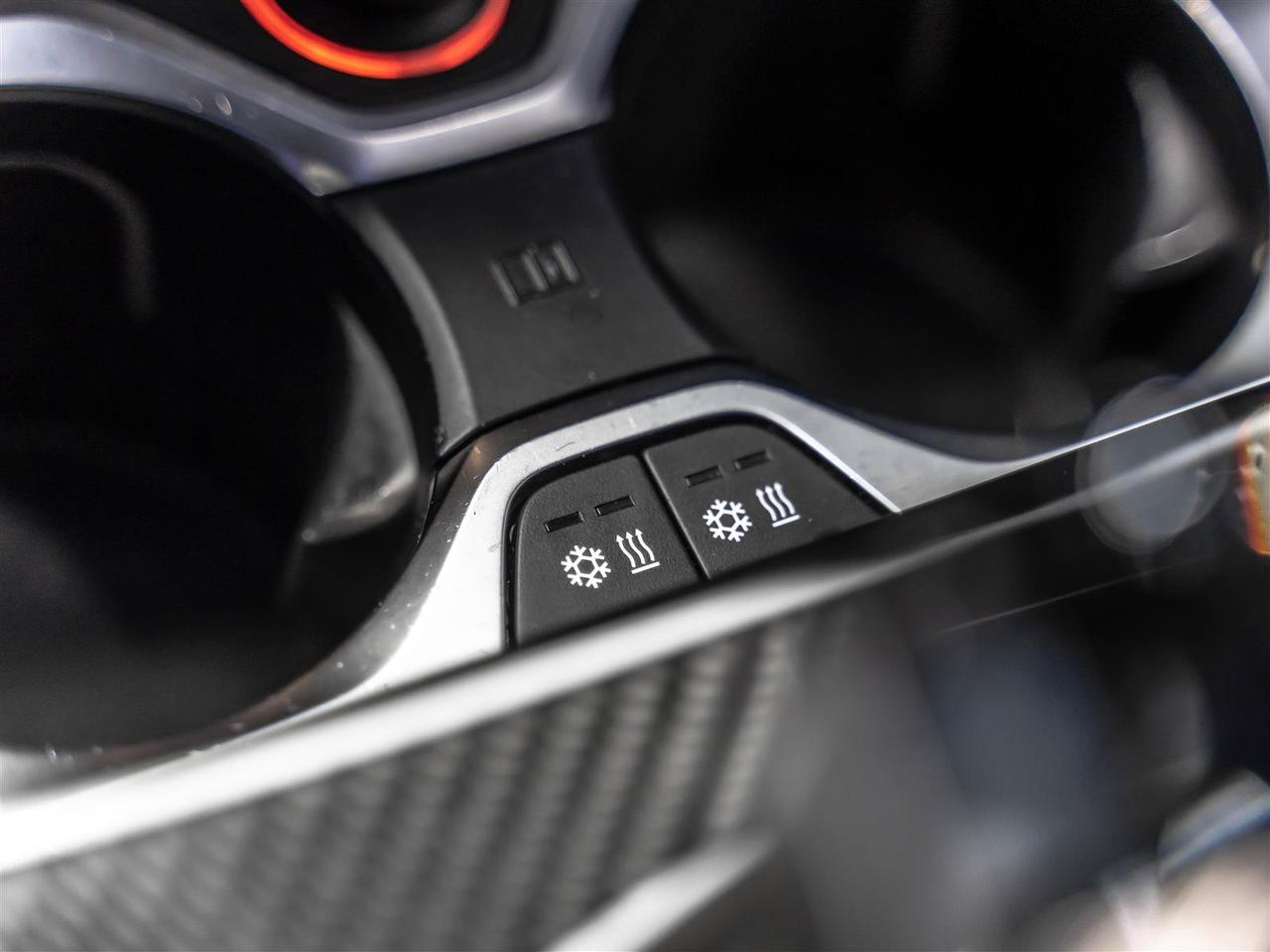 2020 BMW X6 M50i|Individual Interior|M Aerodynamics|Carbon Interior|Laser Lights Photo