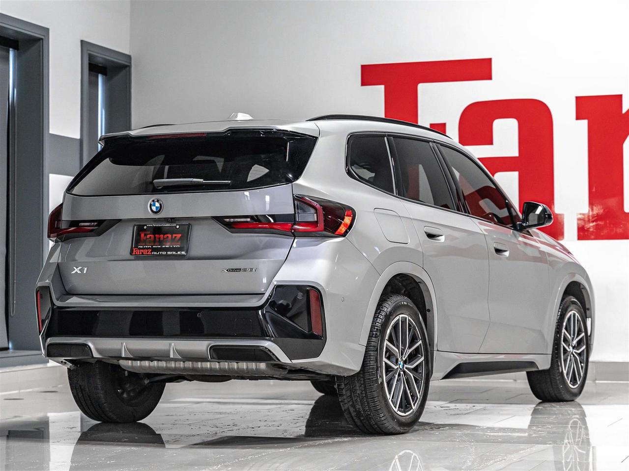 2024 BMW X1 xDrive28i|M Sport Package|Adaptive M Suspension|Accident Free|One Owner Photo