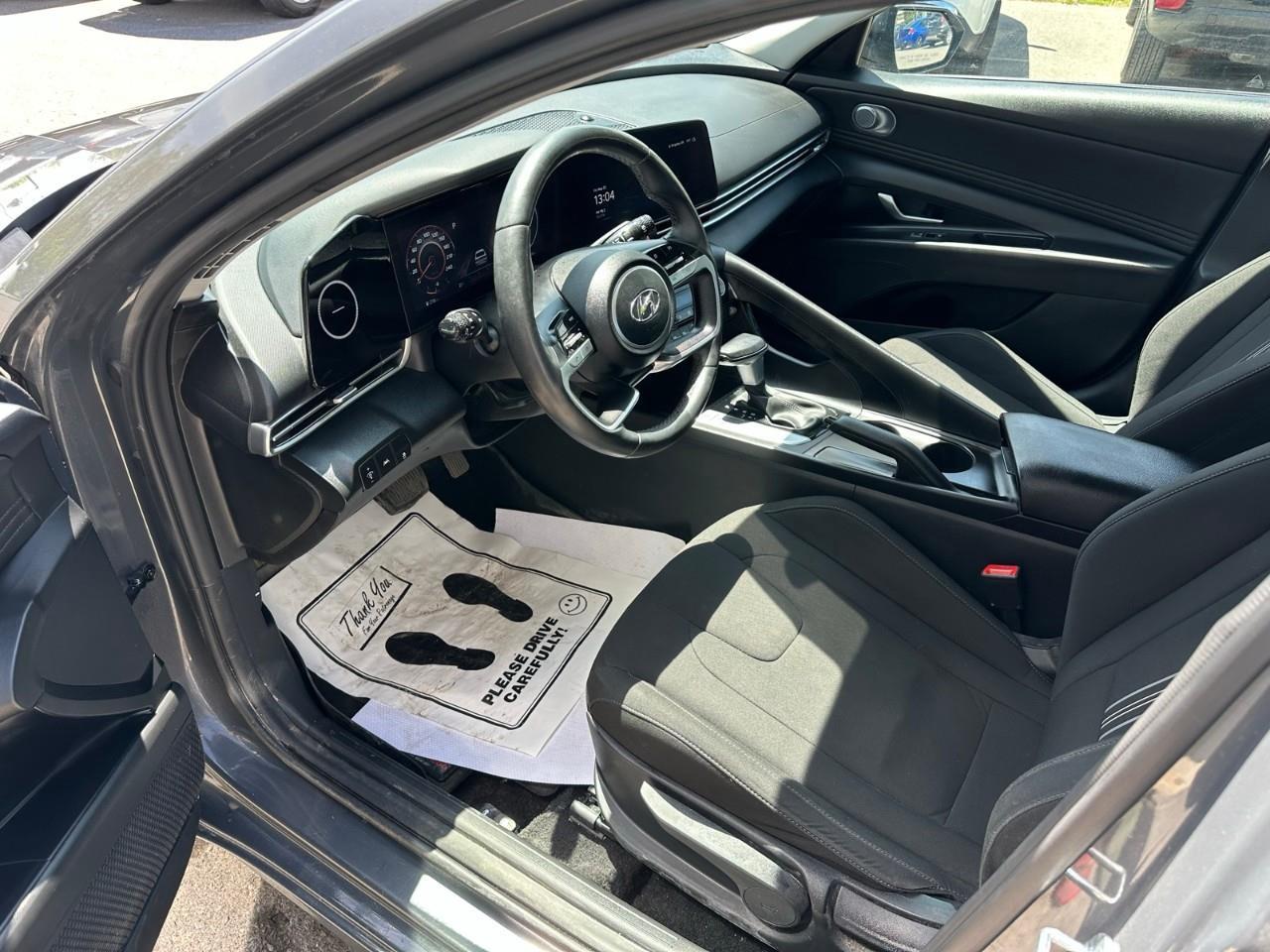 2023 Hyundai Elantra Preferred w/Tech Package Photo