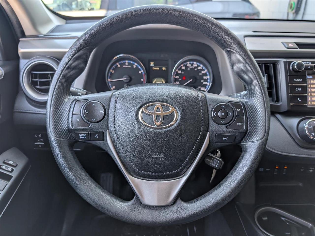 2018 Toyota RAV4 LE - HTD SEATS - REV CAM - TECH FEATS Photo